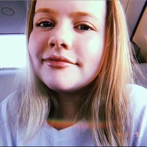 Meet your Posher, Annie